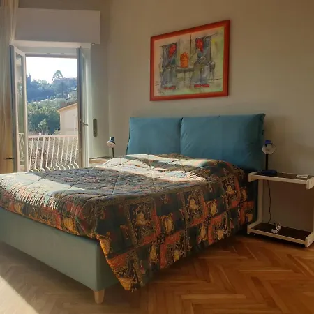 Apartment Red Carpet Vista Mare Wifi Parcheggio Rapallo