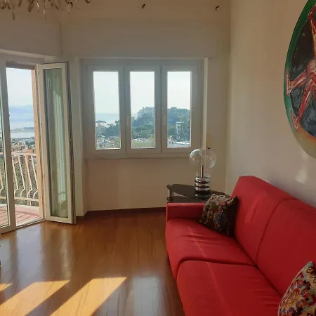 Apartment Red Carpet Vista Mare Wifi Parcheggio Rapallo