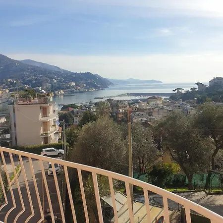 Red Carpet Vista Mare Wifi Parcheggio Apartment Rapallo